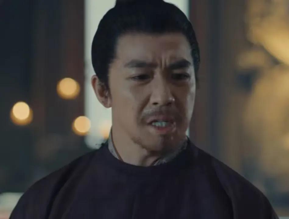 《太平年》里也有超前和现代的剧情啊，你像钱弘佐重病的时候，七郎问大夫什么情况，大