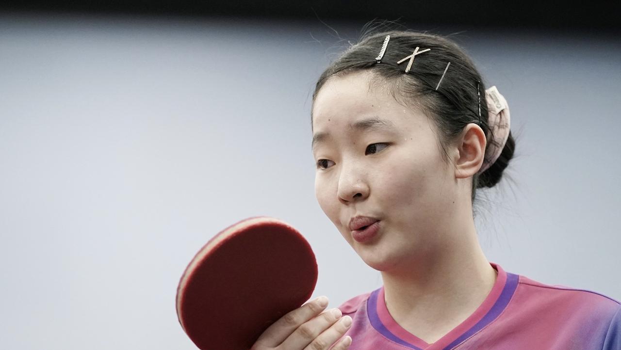 这就是为什么张怡宁第一次看张本美和比赛就说她比她的哥哥强，会是中国最大的竞争对手