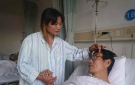 2011年，山东一男子被确诊为尿毒症晚期，住院期间，父母和几个兄弟姐妹居然都没来