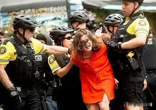 任何事物都没有绝对的。那些自费从初中到高中去美国留学的，本来在