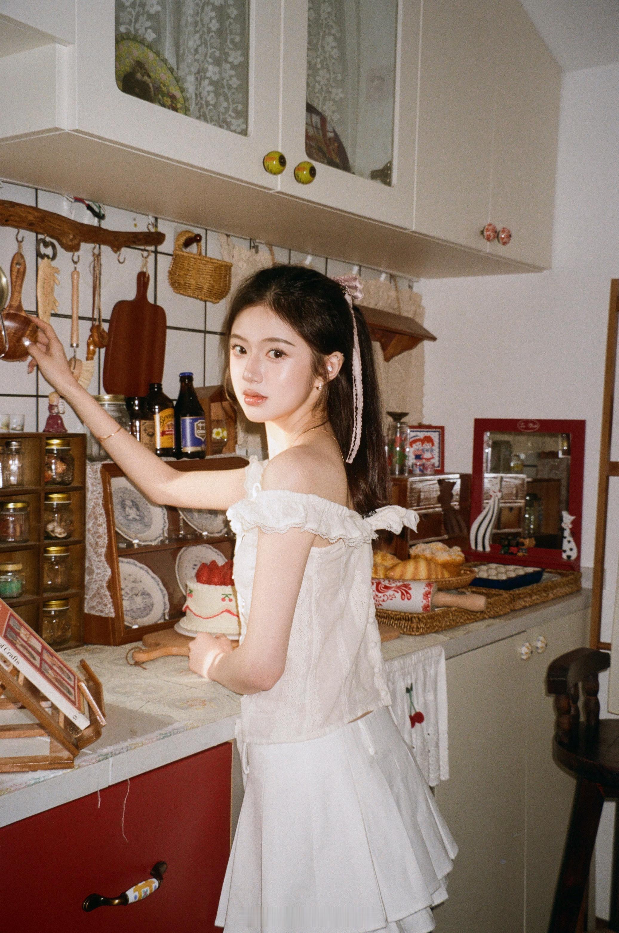 👩🏻‍🍳​​​