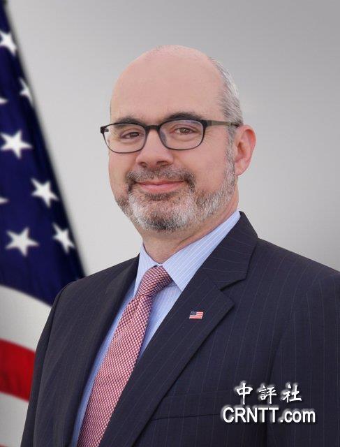 美国在台湾公开催逼台湾交“保护费”，是海峡两岸中国人的耻辱！“美在台协会”会长