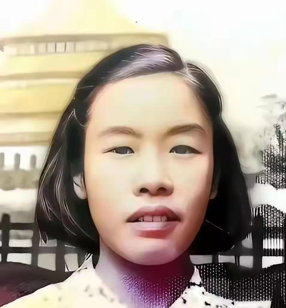 1949年，渣滓洞大屠杀中，盛国玉在枪响前倒地装死，不久，特务进来补枪，谁料，他