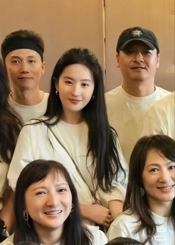 这才叫真正的美女。