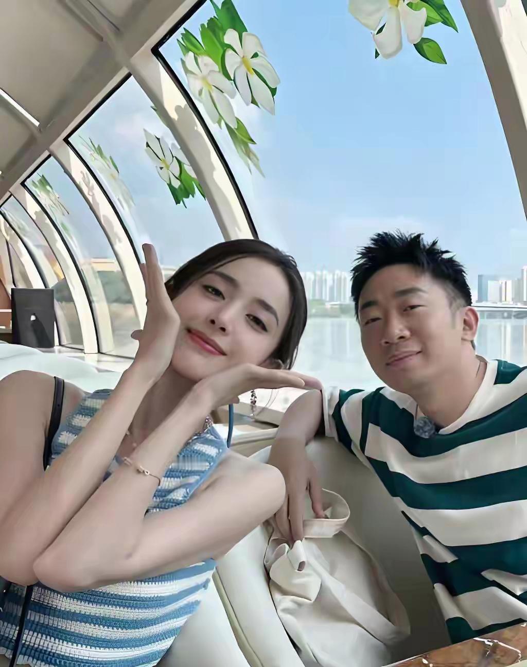 1.姜潮家里很有钱，当初帮老婆付解约费，还有婚前给老婆买房子的钱，大头都是家里出的，他家里婆媳关系很