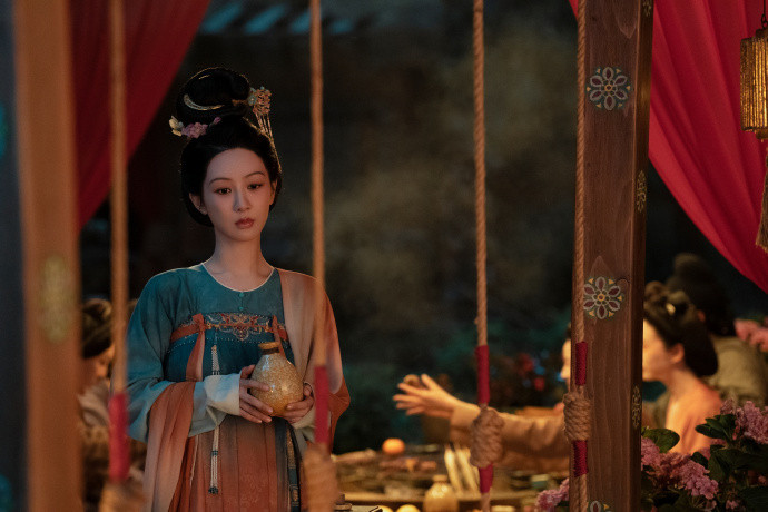 【国色芳华重播收视率】杨紫扛剧能力CVB发布4月4日-4月10日黄金时段电视剧收