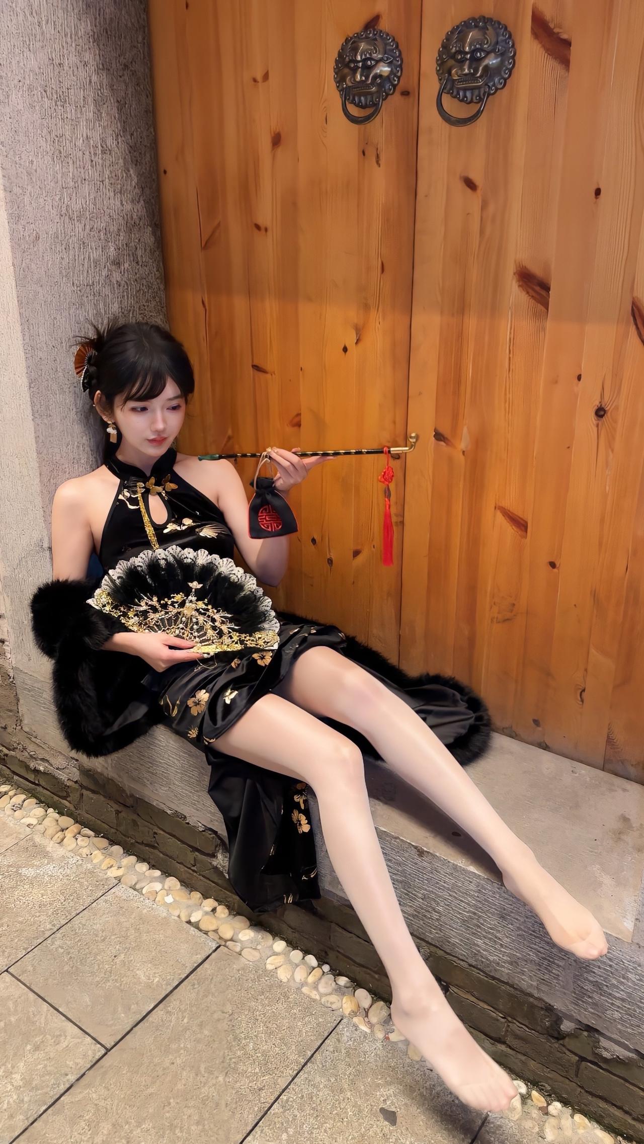 这个前奏也太有宿命感了.