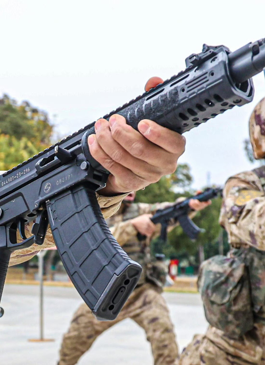 土制护木海绵垫，手工还行，不仔细看还以为是整了磨砂处理