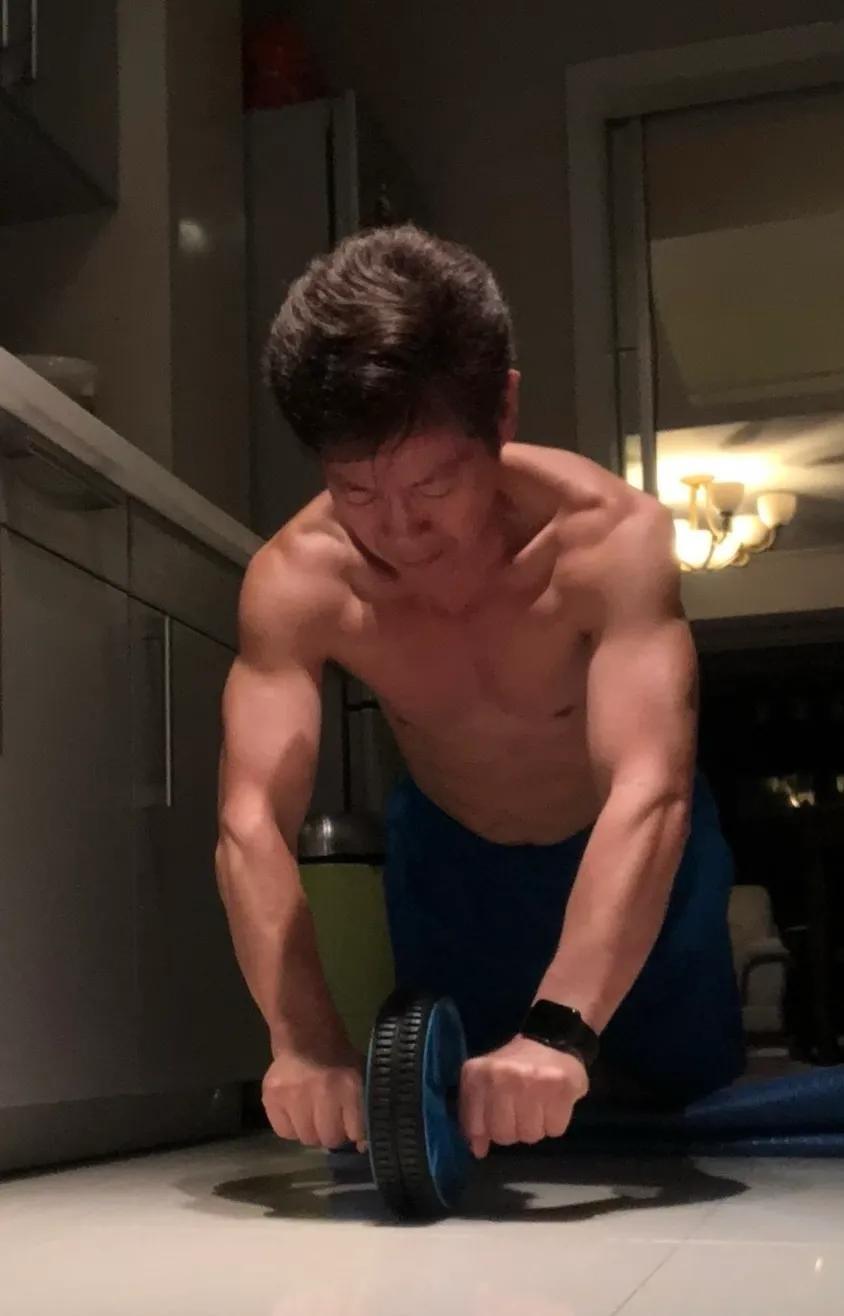 肌肉记忆有多恐怖？练过一次，受益终身！不少健身的人，心里都藏着一份焦虑：不敢