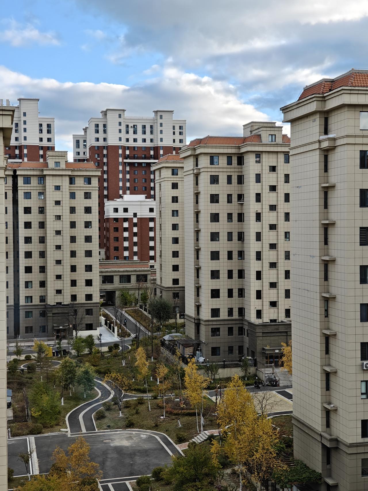 为什么建国初期的50，60，70一代人能够产生“婴儿潮”？有许多原因，归根结底就