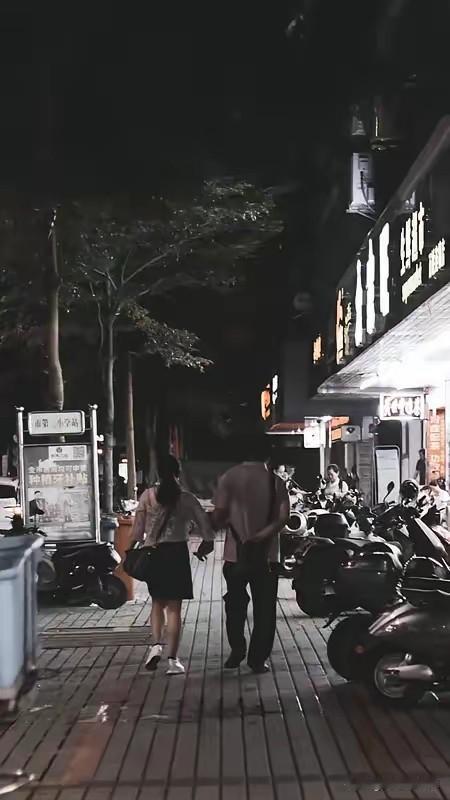女人带你去这5个地方，就是在说：“快来搞定我！”男女相处的时候，很多女生都比较