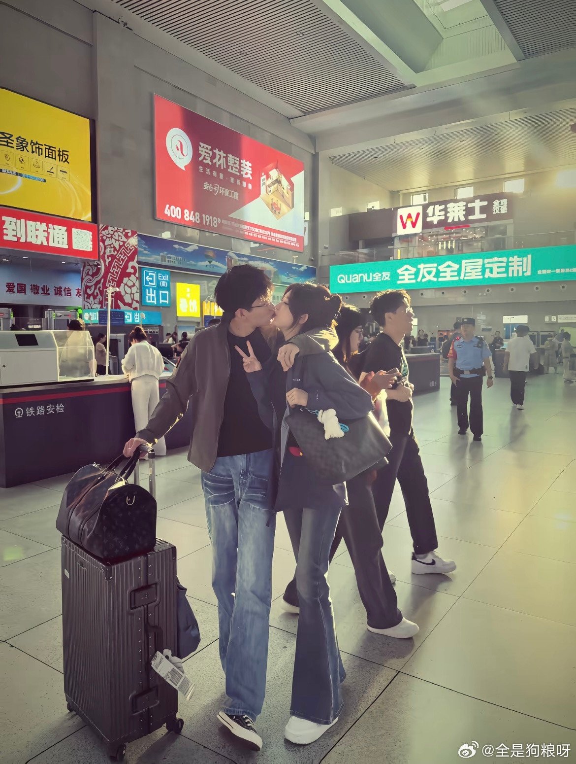 需要一个我黏他他不会敷衍我的人只要是你再远的路程我都会赶​​​