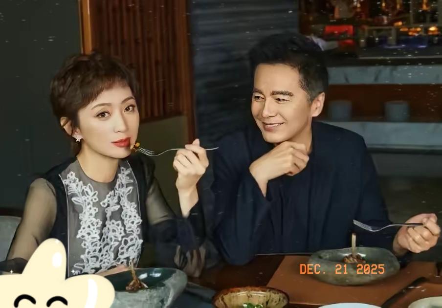 我的老天爷，史晓燕是真敢说啊！直接暗戳戳点明，张澍能拿下情场浪子许亚军，全