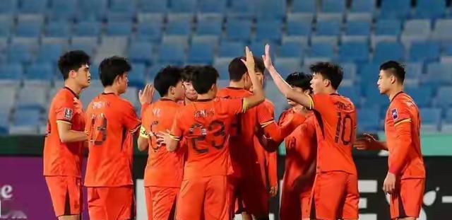 U23赛前又传“利好”？国足还是要坚守防守反击！泰国队两大主力停赛的消息刚传