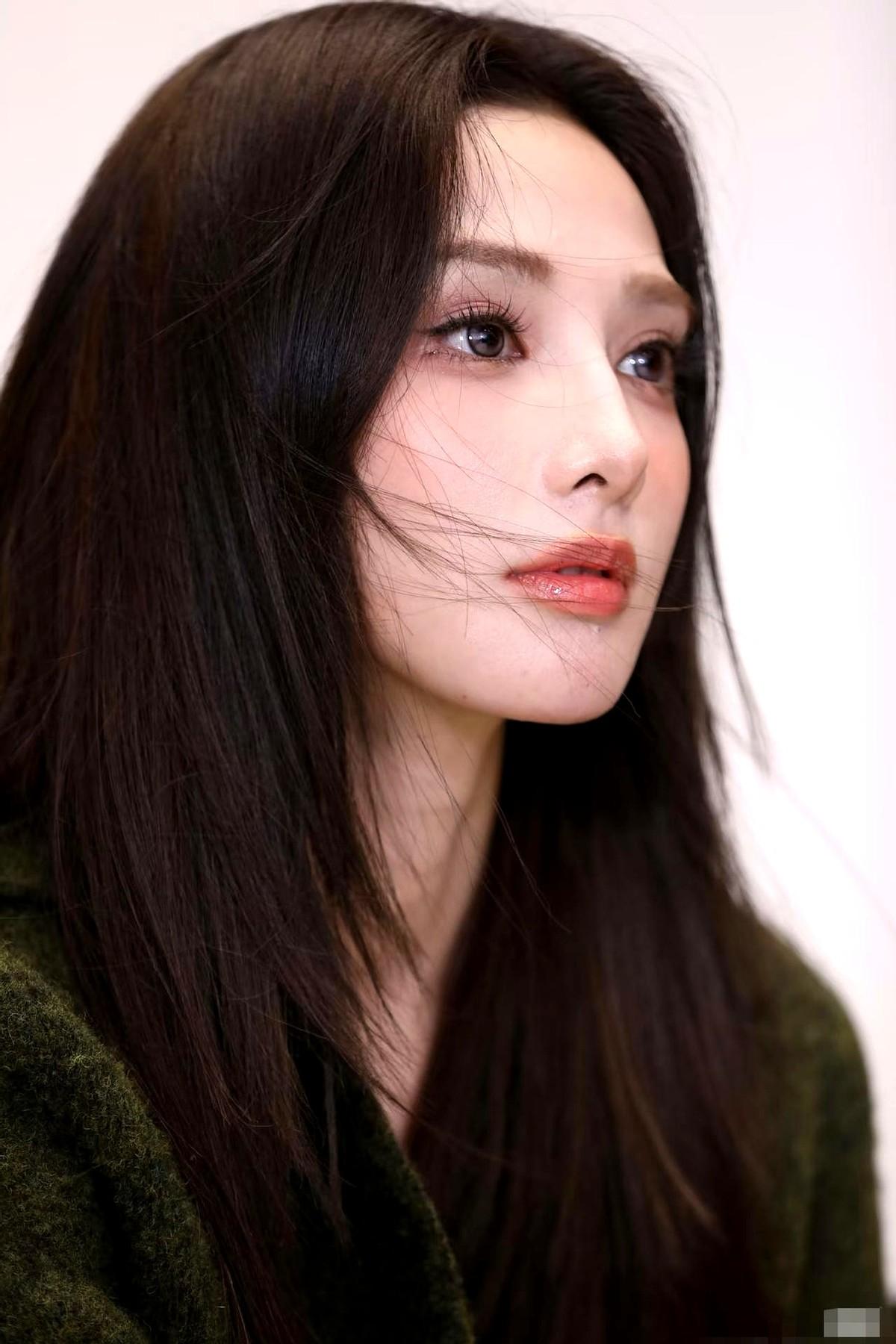 真没想到，彭小苒演《凤凰台上》，连原著作者都出来内涵了，说她没共情，演不出那股味