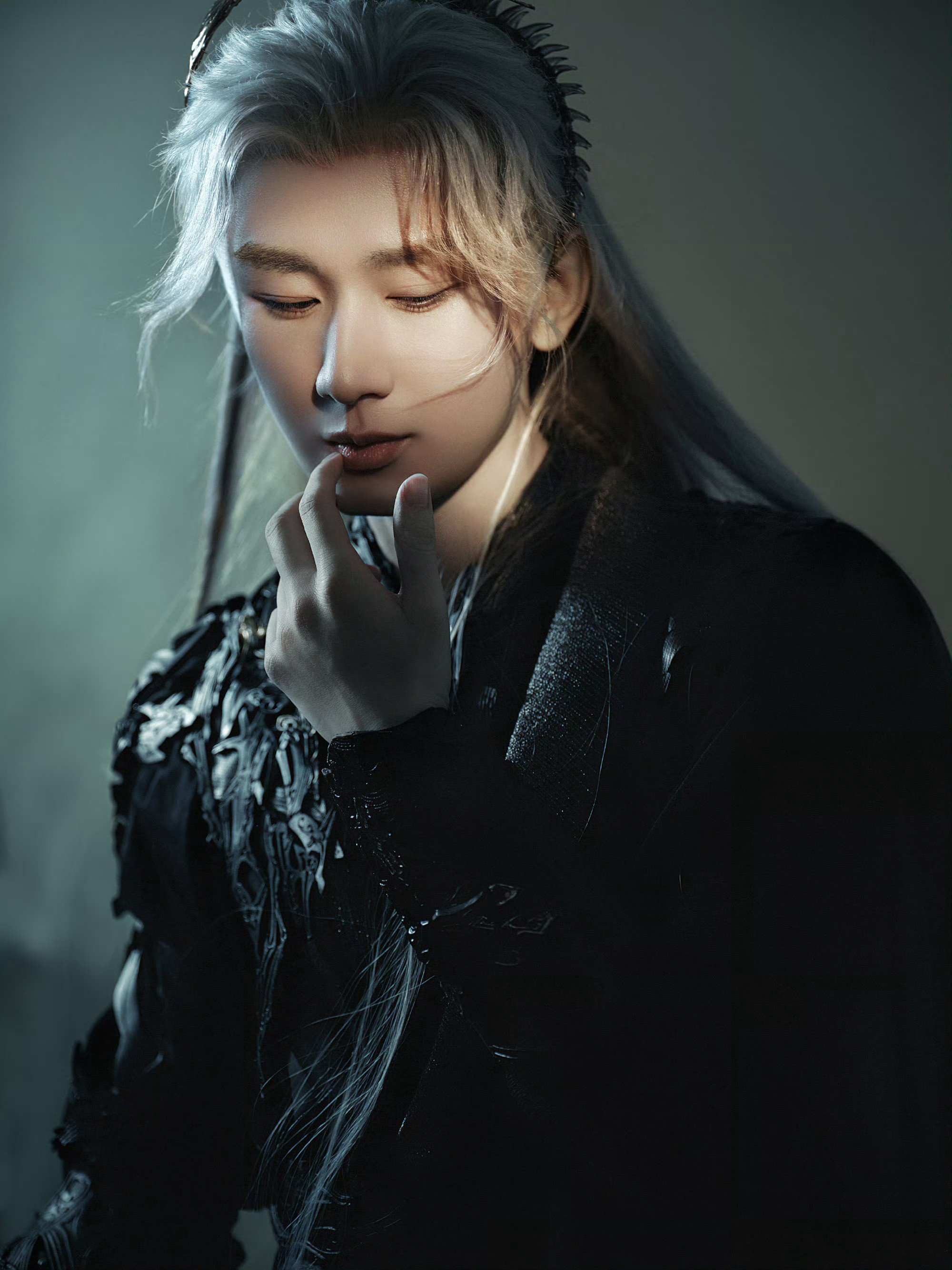 和成毅一起见山见水见世界王权富贵少爷太帅了！！！​​​