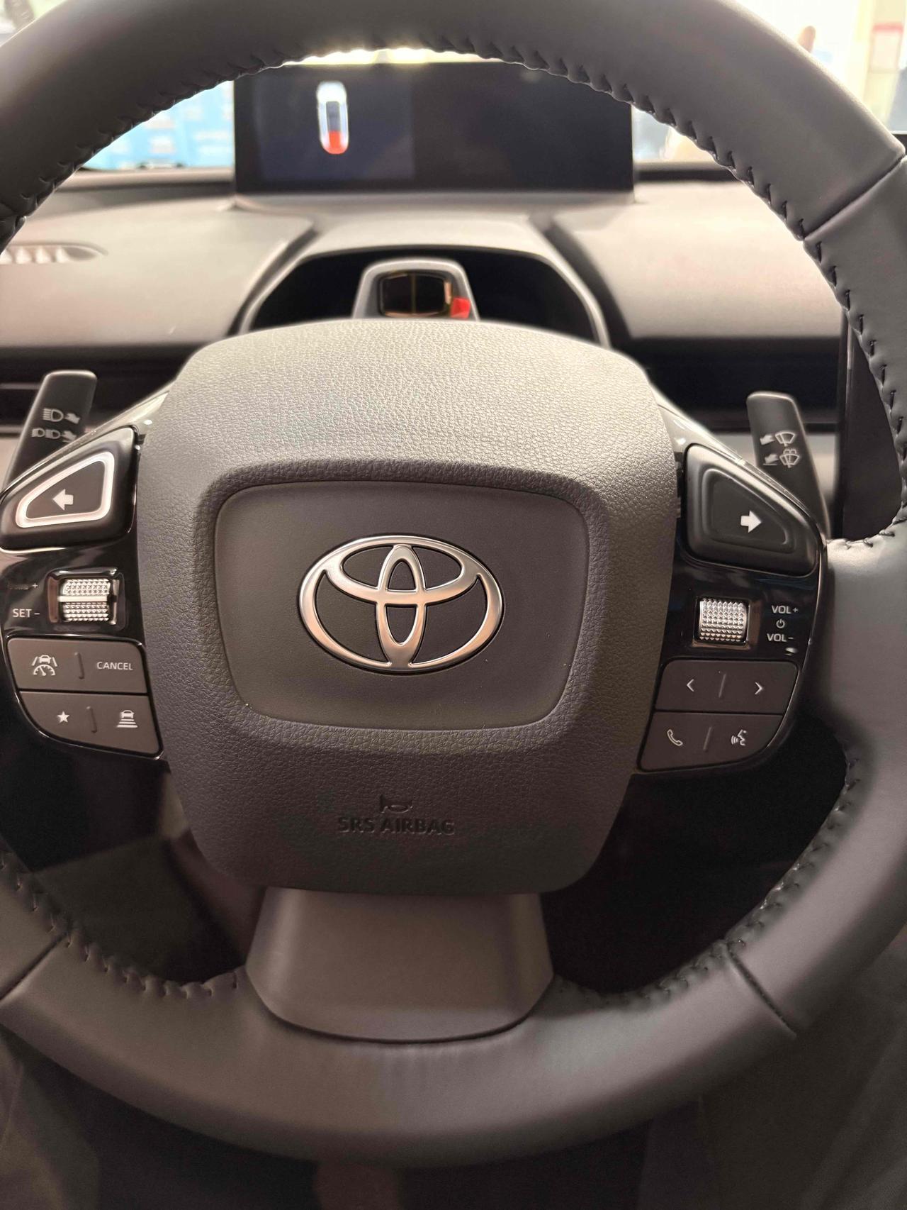 雅阁天籁凯美瑞，怎么选？这个问题，十年前成立，现在就不成立了！天籁已经退出竞