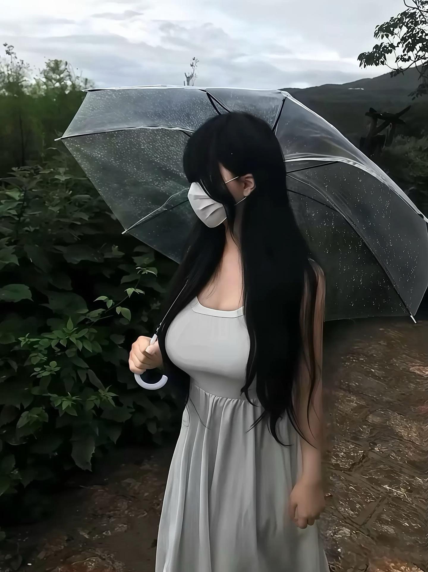 还要多少无休止的揣测 我在你的身边像是摆设