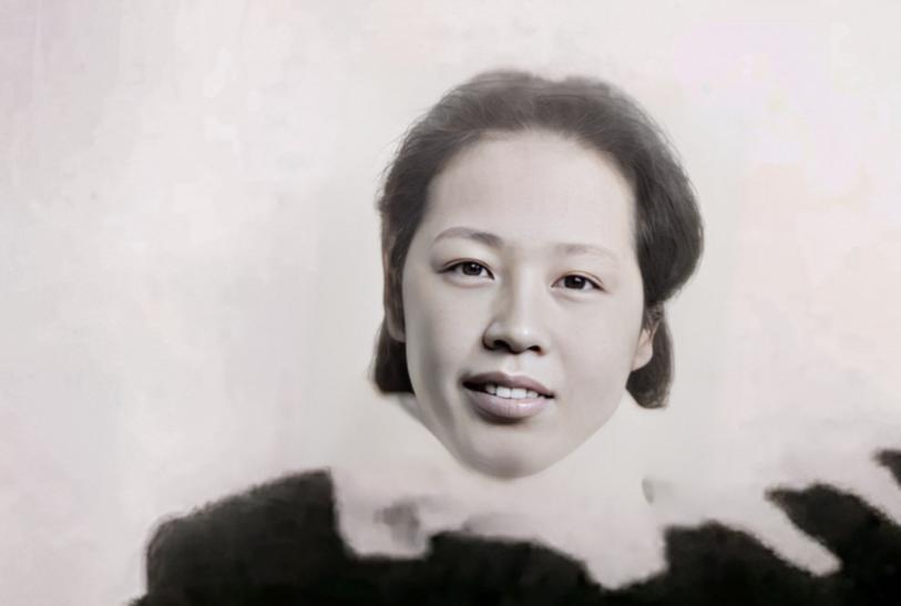 1949年，刘伯承听说原配还活着，并且日子过得很艰苦，就托人给她带信，想把她接到