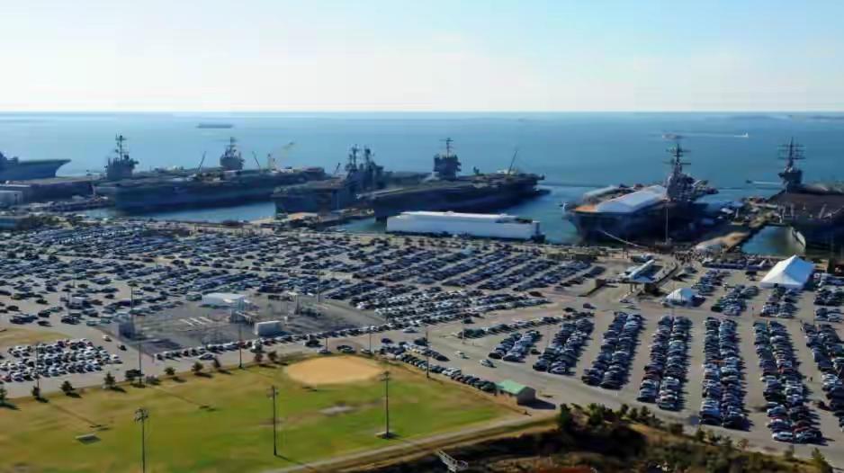 暂搁“中国威胁”论，美军全力聚焦：这场仗为何不惜代价要打赢？近期，美军战略