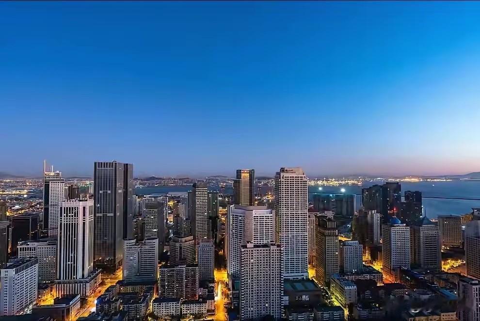 破防了！波士顿女教师一句话，让全美陷入沉默：不来中国，不知美国多落后！一位