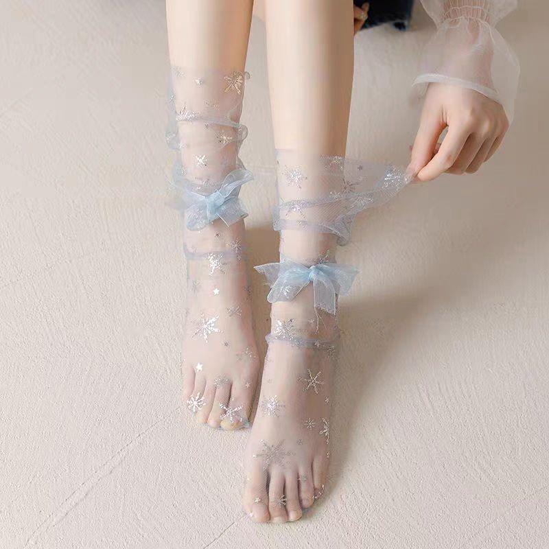 为什么女生都喜欢这种韩式半筒袜？丝袜搭配