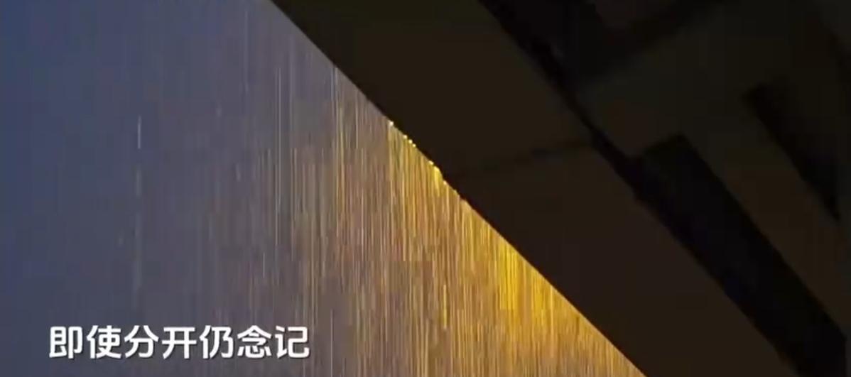 我们家这个老太，我也是服了她！三不五时就要跟我吵一下。也不知咋的，今天她老人家