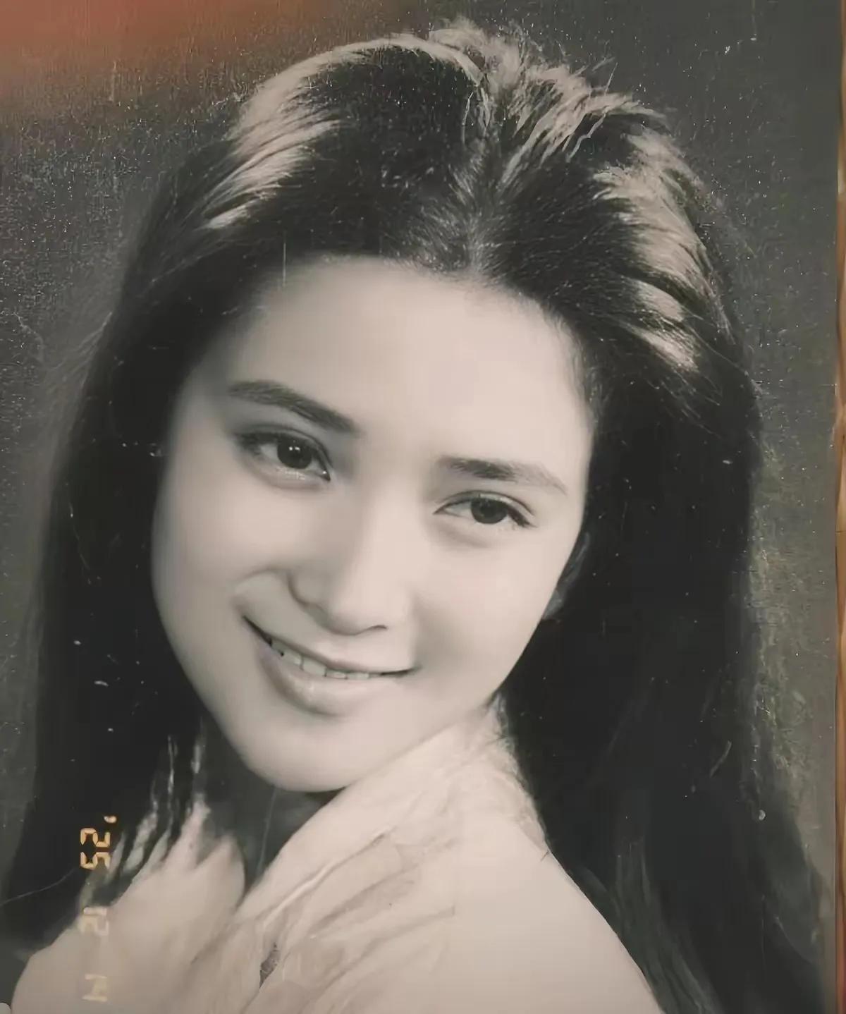 何晴都离世了，北京顺义那套别墅还在每年“躺赚”300万！这哪是房子，分明是她20