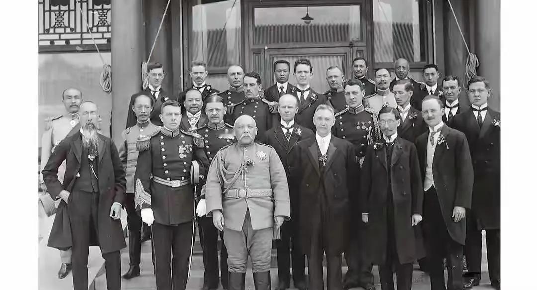有人问日本为什么不在北洋政府时期进攻中国？我们先掰扯掰扯这事儿——其实不是日