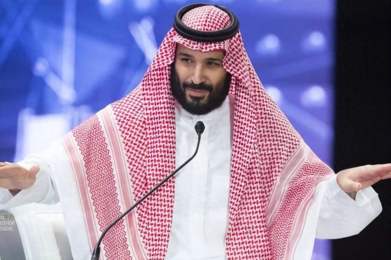 沙特用诱人条件，让中方三成订单转向中东，成功撬走俄最大客户？近期国际石油市场