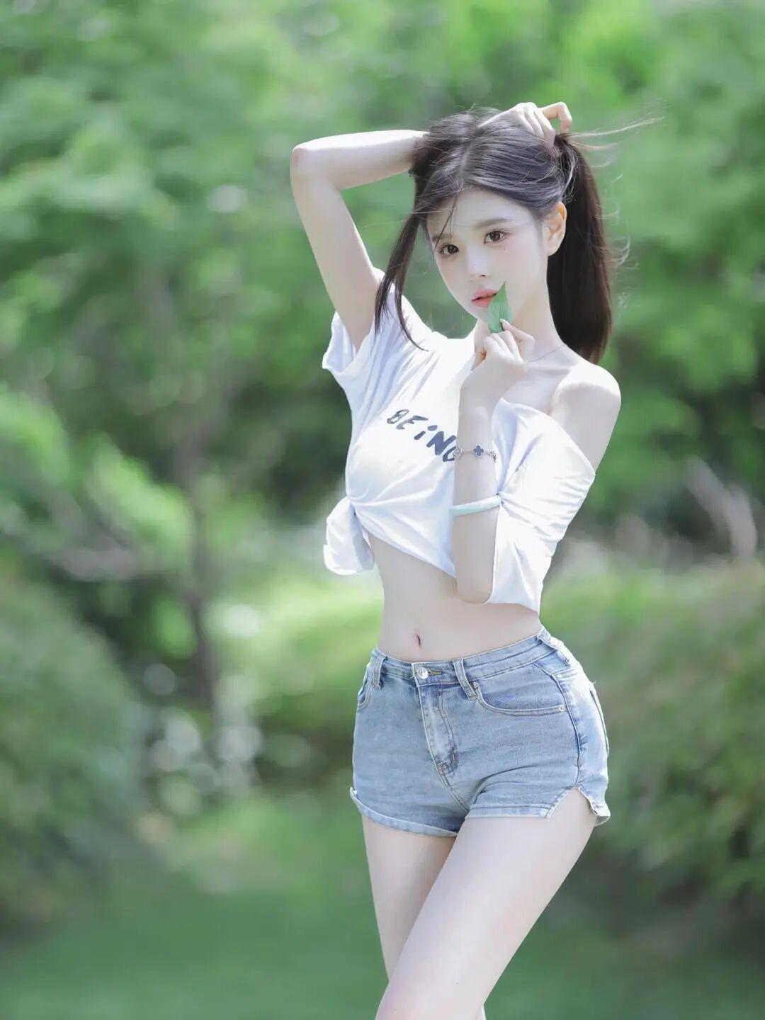 牛奶肌纯欲写真牛奶肌纯欲写真