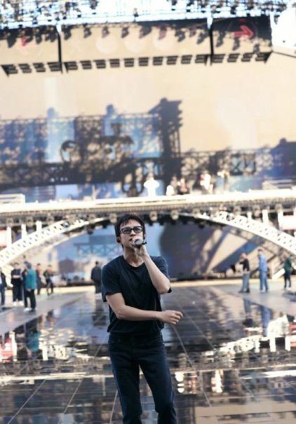 果然真夫妻就是好嗑俩人ip虽然不在一起，但是就这么水灵灵的聊了起来​​​