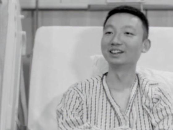 “他们才是错换受害人。”郭希宽去世后，杜新枝对媒体说了这句话。她的逻辑是：亲儿