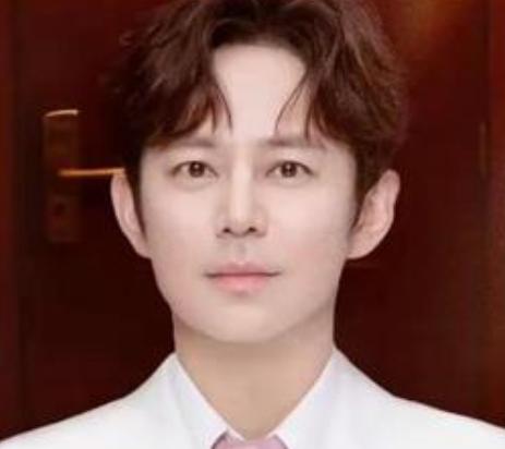 2026年2月7日，湖南卫视正式官宣马年春晚全阵容。晚会定档2月11日（南方小年