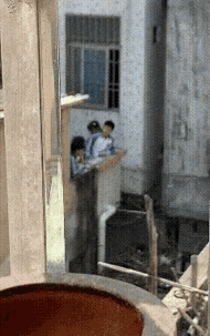 现在的小孩怎么了！都这么早熟吗？有点太大胆了吧