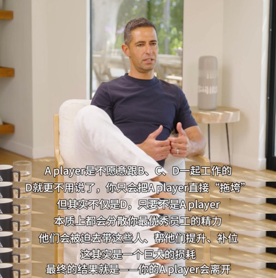 你有没有想过，为什么有些人可以在逆境里做出更好的决策，而大多数人遇到压力的第一反