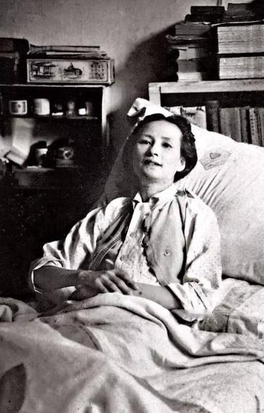 1955年，51岁林徽因病入膏肓。临终前，她想看一眼外孙，可医生极力反对。1个月