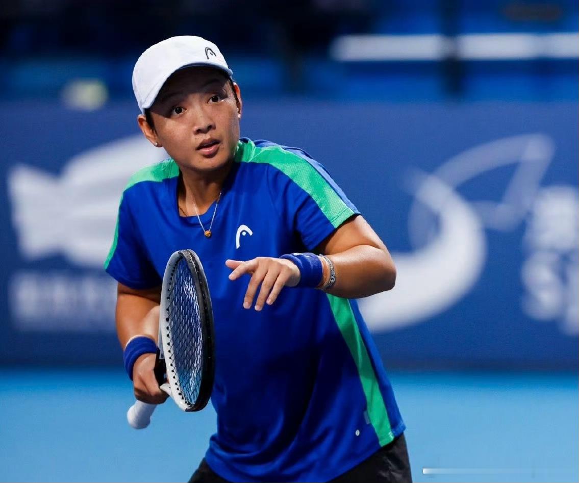 🇳🇱WTA250女双首轮🇨🇳徐一璠/🇨🇳蒋欣玗6-7(4)/4-6?