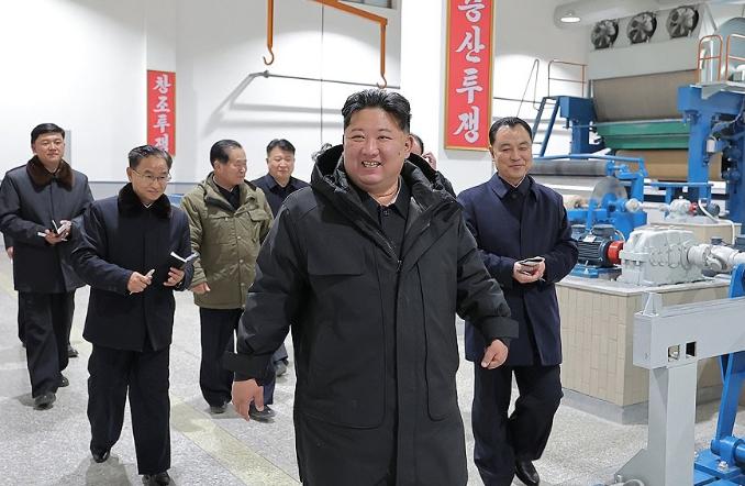 就在刚刚，金正恩作出一个公开表态。据朝鲜官方媒体今天（12月5日）披露消息称，