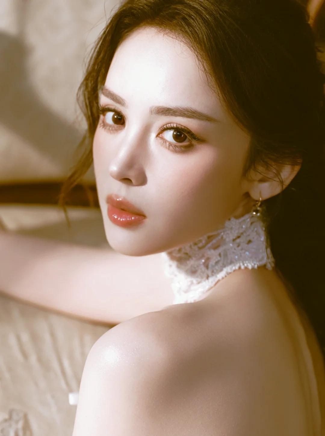 娜扎｜古堡公主娜扎古力娜扎娜扎金宝娜扎醒来