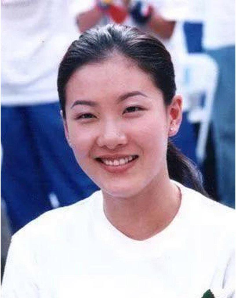 大家发现没有在中国跳水史上，能称为中华巨星的只有几人。1.全红婵，千年一遇；