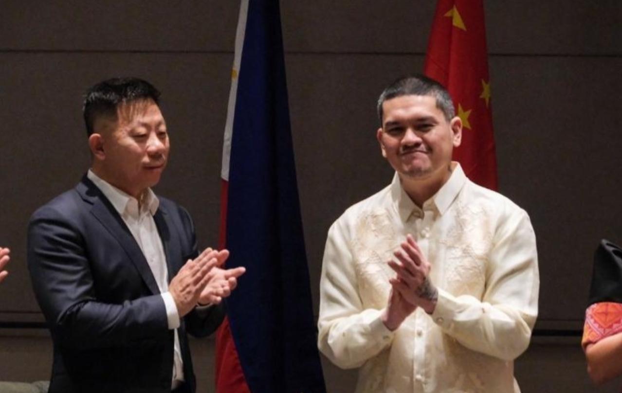 菲国政坛变天，小杜特担任党总裁，马科斯被催辞职，中方迎来良机。最近菲律宾政坛