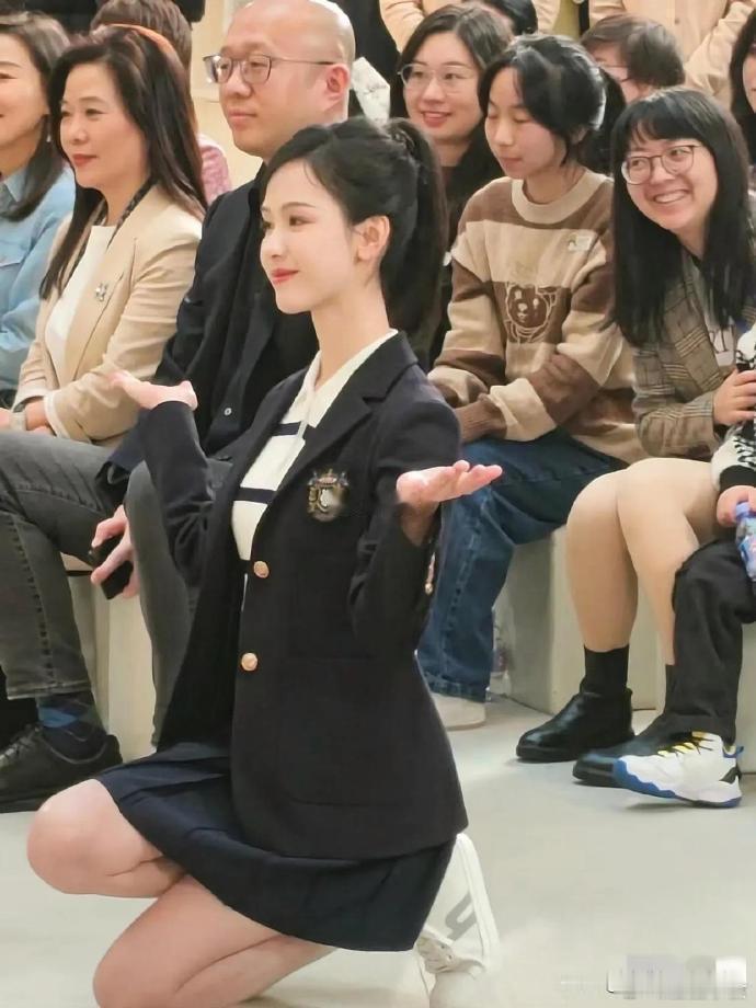 男家长愿意带孩子去幼儿园参加活动都是有原因的