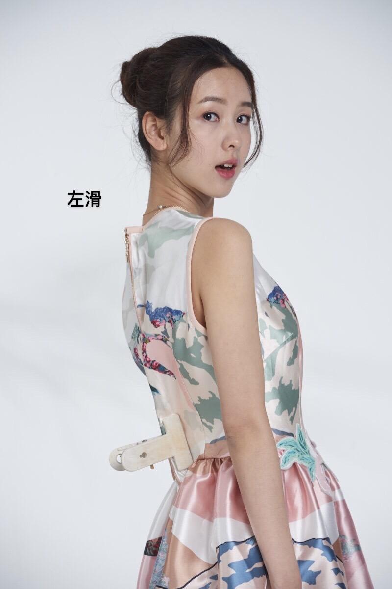 陈都灵。