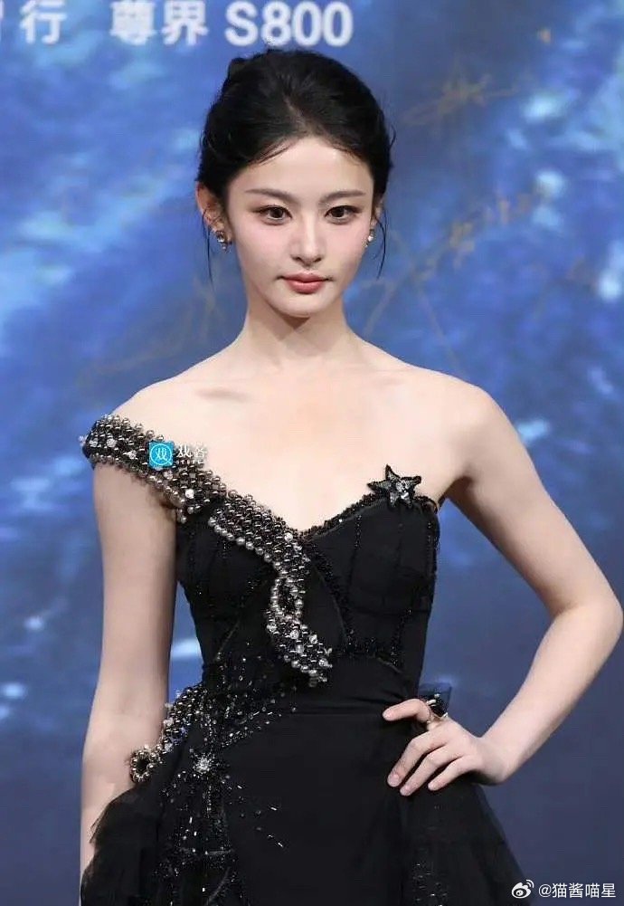 赵晴能够的上00四美吗