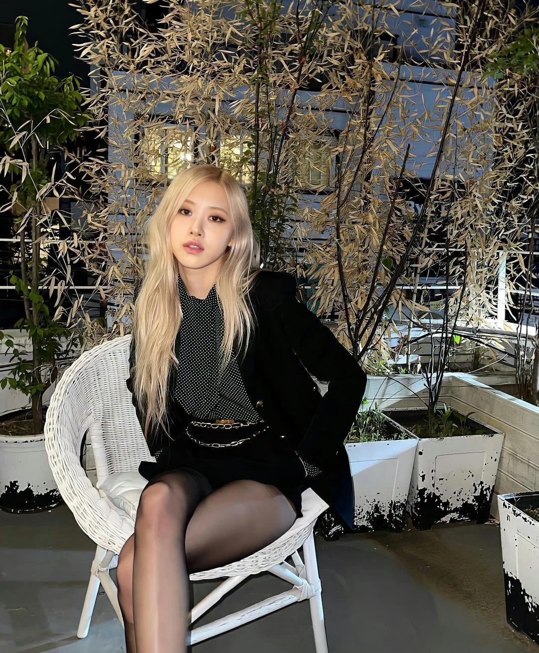 朴彩英黑丝朴彩英壁纸黑丝