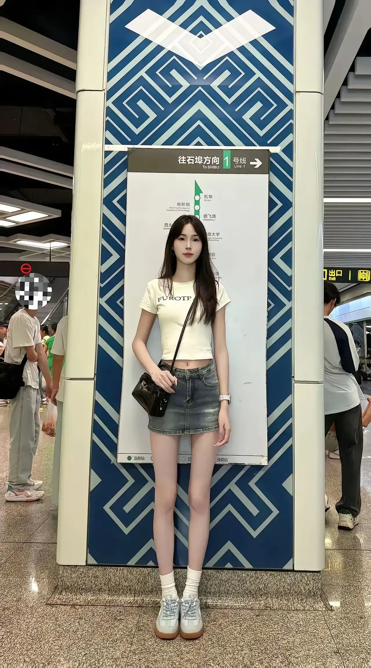 女孩子太高其实挺烦恼的，很难找到匹配的对象……