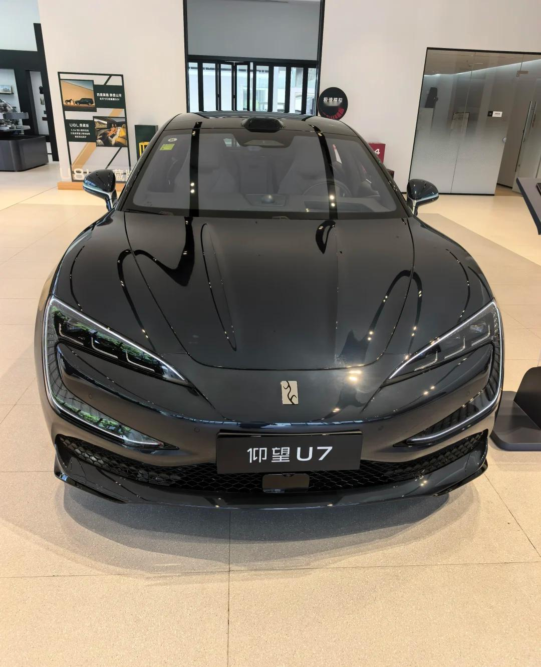 浅试仰望U7，这台国产旗舰有点东西