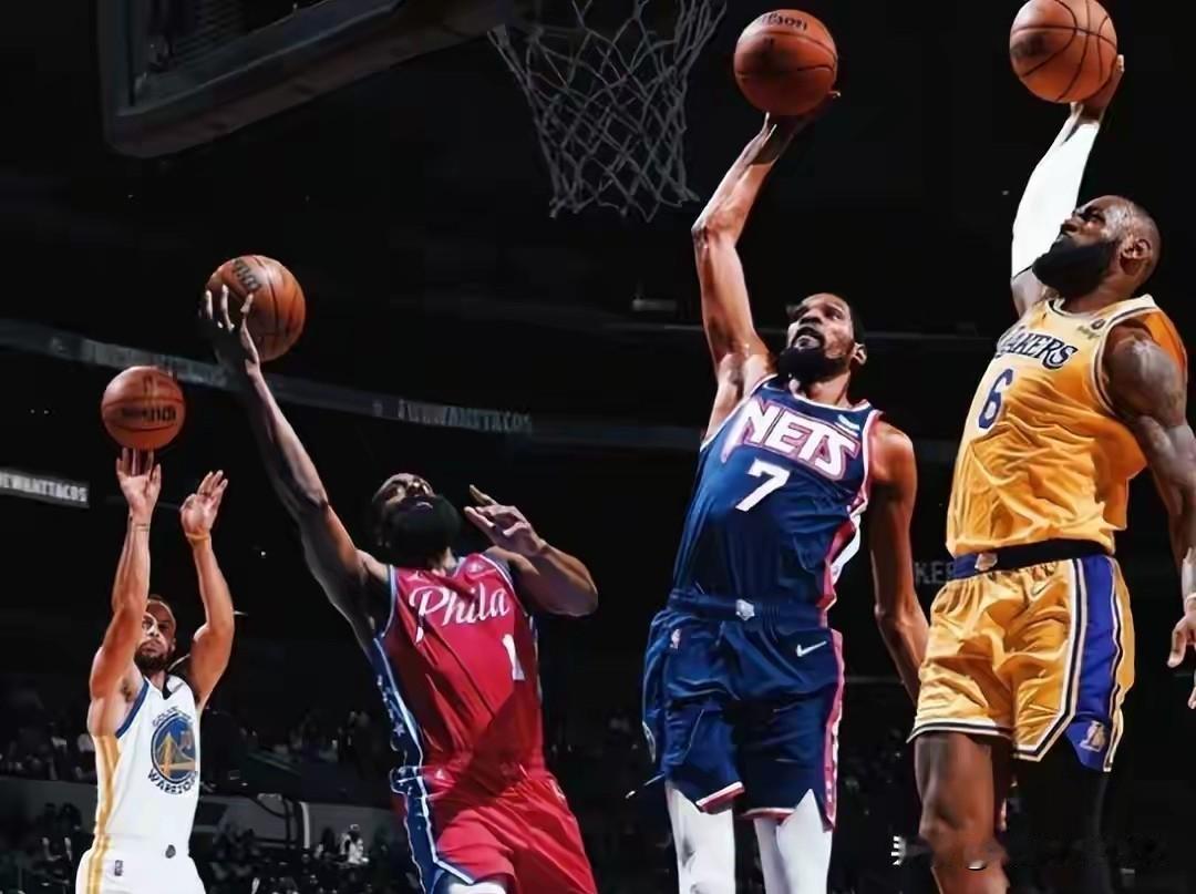 现役仅6人全明星次数上双:1、詹姆斯——22届全明星；2、杜兰特——16届全