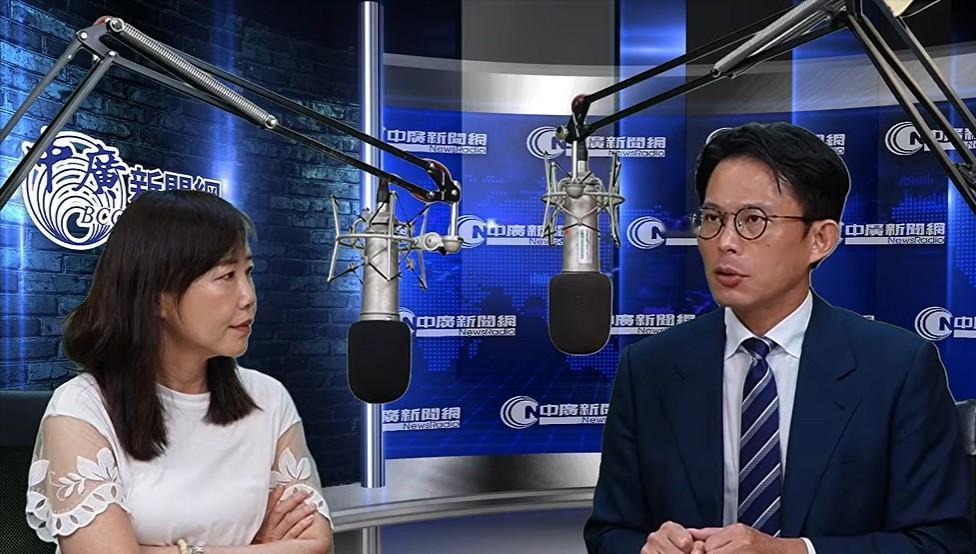 黄国昌回应吴子嘉说了4个很蠢。黄国昌9月9日在节目中针对吴子嘉提告自己等9人事